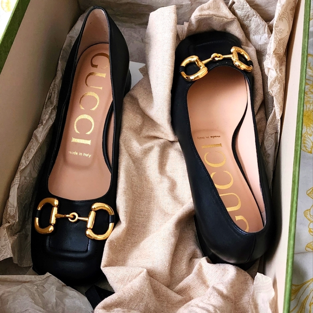 Gucci women Horsebit shoe